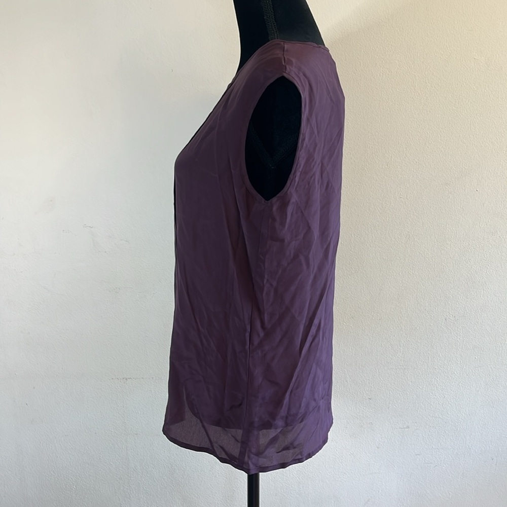 Tinley Road Silk Short Sleeve Blouse - Picture 2 of 4